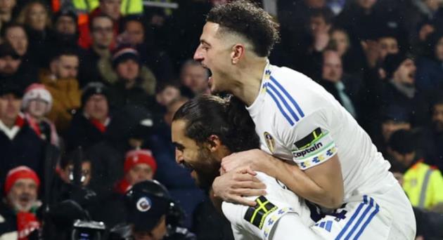 Ảnh bài viết Nhấn chìm Nottingham Forest, Leeds bứt phá trong cuộc đua trụ hạng