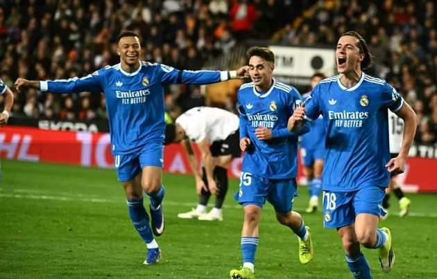 Ảnh bài viết Mbappe cán mốc 38 bàn giúp Real Madrid nối dài mạch thắng