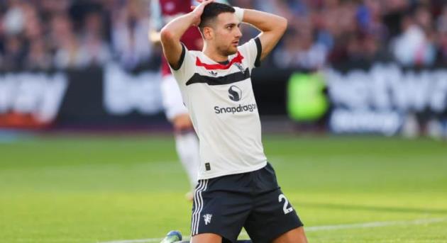 Dalot và khoảnh khắc đáng quên trước West Ham.