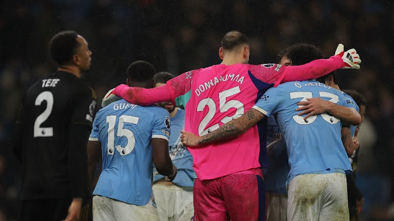 Donnarumma một lần nữa trở thành chốt chặn đáng tin cậy của Man City.