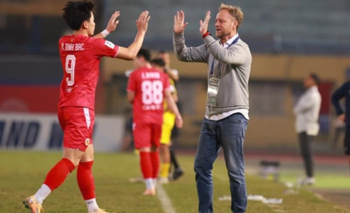 Ảnh bài viết Đình Bắc cần liều thuốc từ HLV Polking để thực sự trưởng thành