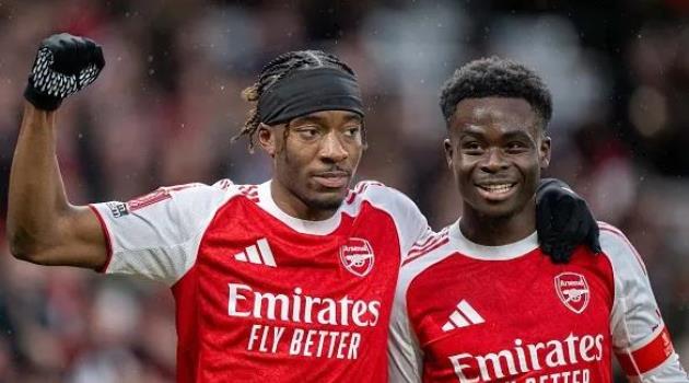 Ảnh bài viết Hargreaves tin Arsenal đủ sức giành cú ăn bốn lịch sử