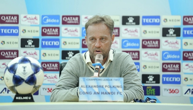 Ảnh bài viết HLV Polking thừa nhận sai lầm khiến CAHN bị xử thua 0-3