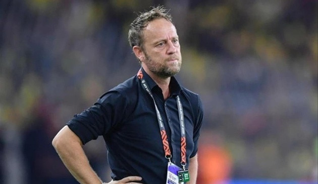 Ảnh bài viết HLV Polking chỉ ra cú sốc khiến CAHN vỡ trận