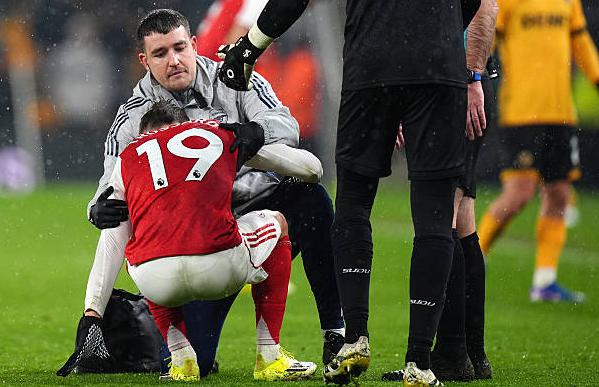 Ảnh bài viết Arsenal nhận tin dữ từ Trossard trước thềm Derby Bắc London