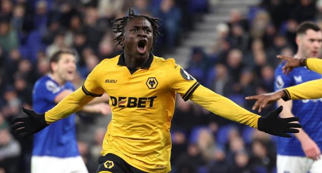 Ảnh bài viết Tin đồn chuyển nhượng sáng 21/2: Wolves sắp mất Mateus Mane; Casemiro được săn đón