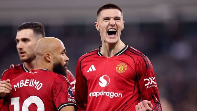 Ảnh bài viết Thắng Everton, Neville tin Man Utd cán đích top 3