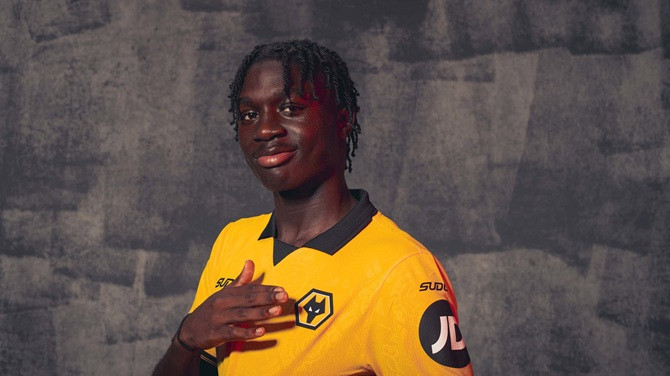 Ảnh bài viết MU từ chối chi 50 triệu bảng mua sao mai Wolves