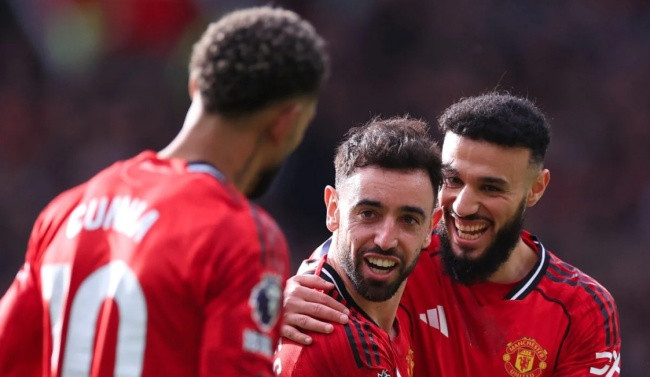 Fernandes có ngày thi đấu chói sáng.