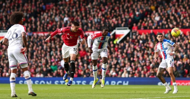 Ảnh bài viết Sesko đang định nghĩa lại vai trò số 9 tại Man Utd