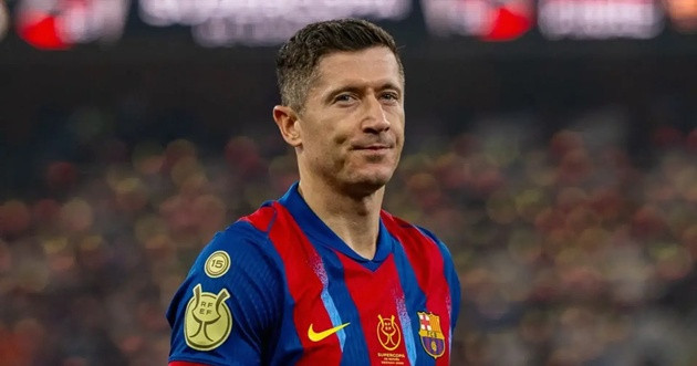 Ảnh bài viết Lewandowski gãy xương hốc mắt trước trận Atletico