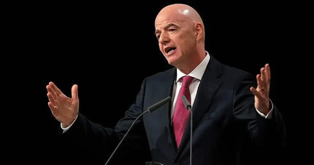 Infantino muốn ngăn chặn nạn phân biệt chủng tộc.
