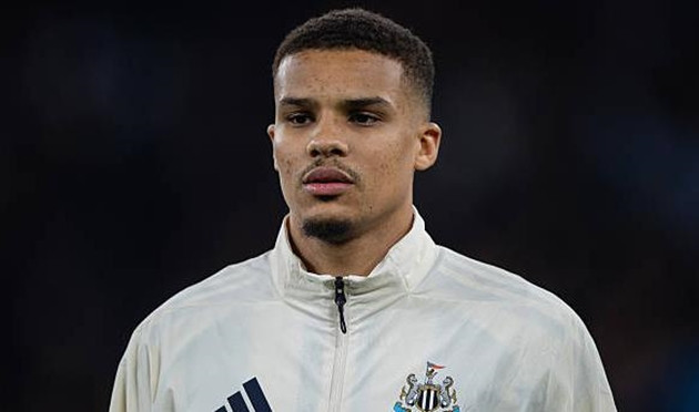 Malick Thiaw nằm trong tầm ngắm của Manchester United.