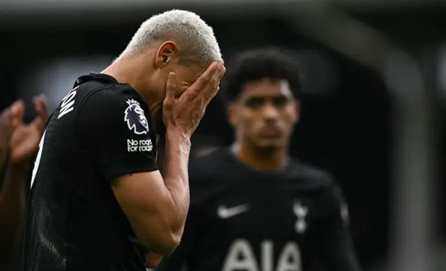 Ảnh bài viết Dàn sao Tottenham mất nửa lương nếu rớt hạng