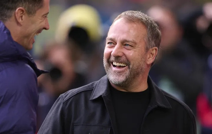 Hansi Flick đã thể hiện quyết tâm ngược dòng.