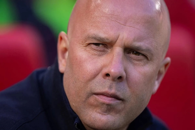 Arne Slot không còn hứng thú khi xem Ngoại hạng Anh.