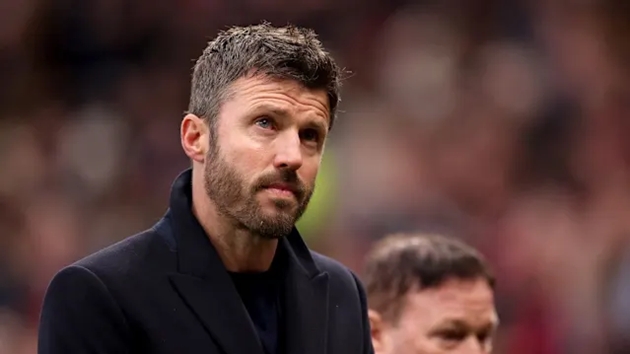 Carrick dũng cảm đương đầu với công việc khó tại Man United.