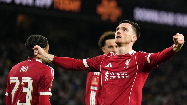 Liverpool đại chiến Galatasaray.