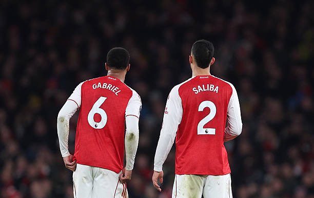 Ảnh bài viết "Tấm khiên" Saliba và Gabriel đứng sau vinh quang của Arsenal