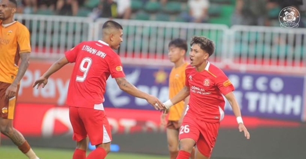 Ảnh bài viết HLV Kim Sang-sik tận mắt xem giò Việt kiều 19 tuổi