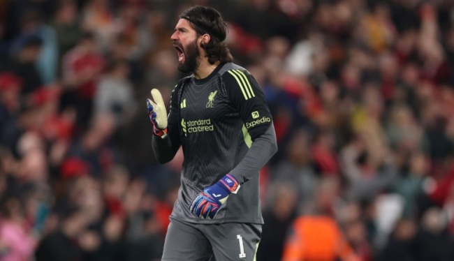 Ảnh bài viết Alisson xác nhận nghỉ thi đấu dài hạn, Liverpool lo sốt vó