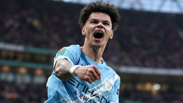 Tài năng trẻ Man City tỏa sáng trong trận chung kết Carabao Cup.
