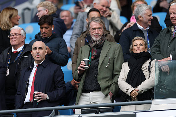 Ảnh bài viết Man Utd đặt cược vào dữ liệu để vá khủng hoảng cánh trái