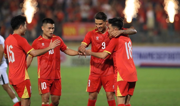 Hoàng Hên là vũ khí mới của tuyển Việt Nam.