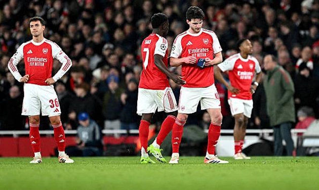 Ảnh bài viết Arsenal cùng Chelsea cho thấy bóng đá đang dần xa rời người hâm mộ