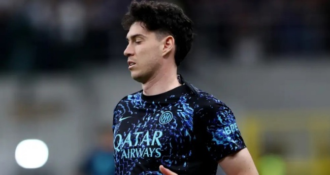 Ảnh bài viết Bastoni sẵn sàng gây áp lực để gia nhập Barcelona