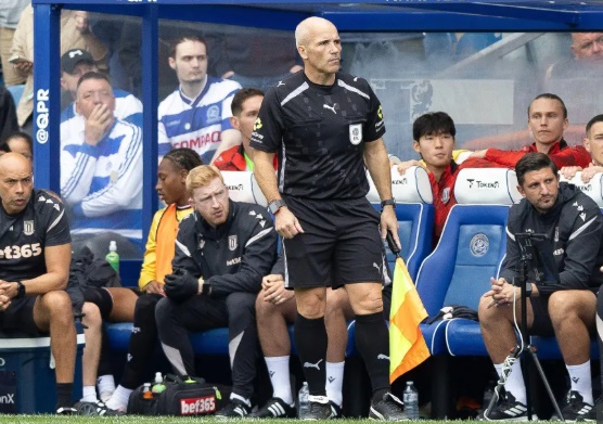 Ảnh bài viết Trọng tài biên trận Chelsea bị cảnh sát đình chỉ vì quấy rối