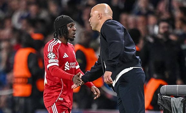 Ảnh bài viết Arne Slot lấy gì để cứu vãn hy vọng Top 5 cho Liverpool?