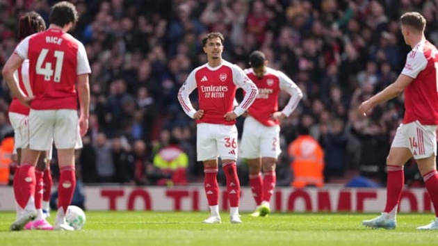 Ảnh bài viết Arsenal bộc lộ sự yếu kém về bản lĩnh và hàng công bóng sống