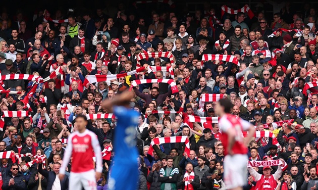 CĐV Arsenal không hài lòng với các nhà phân tích của Bournemouth