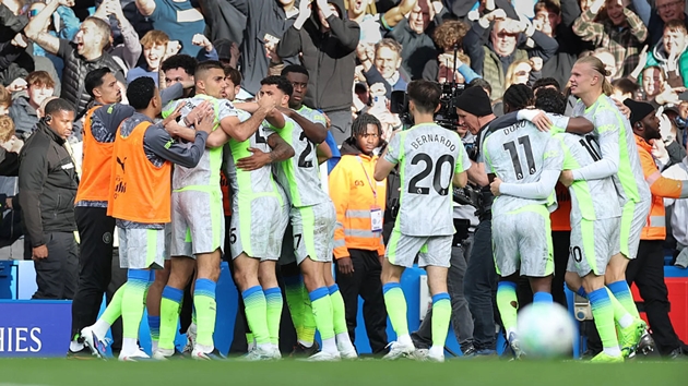 Ảnh bài viết Vũ khí O'Reilly và Cherki giúp Man City phả hơi nóng vào Arsenal