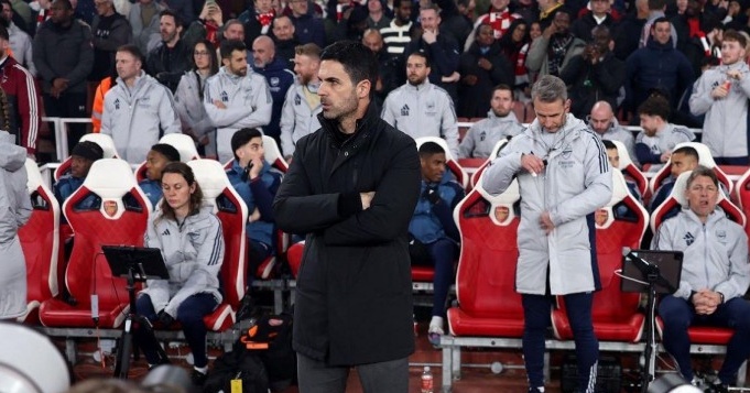 Arteta đối mặt bài toán nhân sự nan giải.