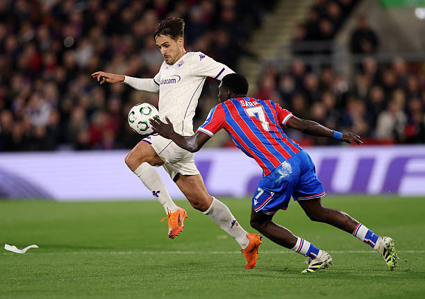 Fiorentina đã bị hủy diệt ở trận lượt đi.