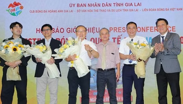 Ảnh bài viết HLV Park Hang Seo tiếp lửa cho giải U14 quốc tế của bầu Đức