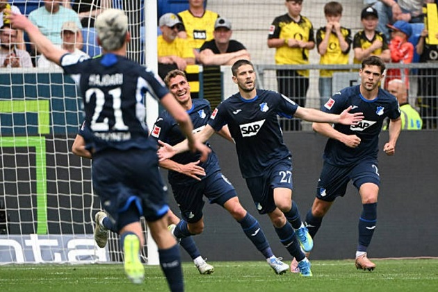 Ảnh bài viết Kramaric lập cú đúp penalty kết liễu Dortmund phút bù giờ