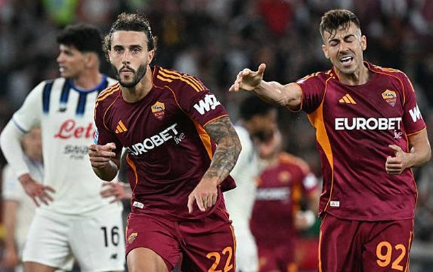 Ảnh bài viết Roma chia điểm đầy tiếc nuối trước Atalanta