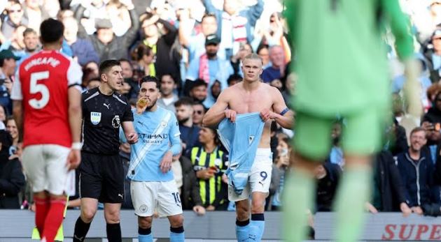 Ảnh bài viết Dự đoán nhà vô địch NHA sau khi Man City hạ Arsenal