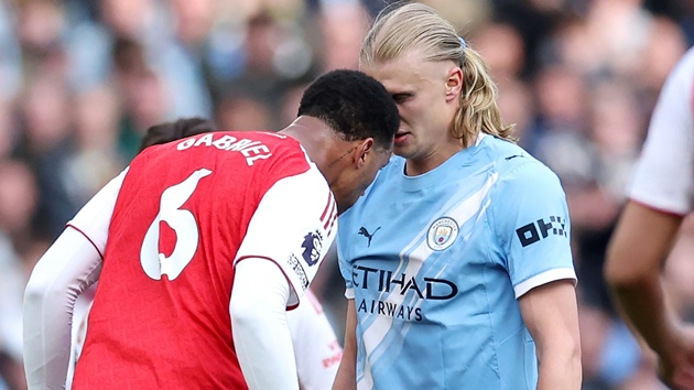 Ảnh bài viết Haaland khẳng định Gabriel xứng đáng nhận thẻ đỏ