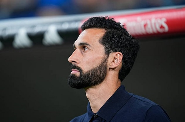 Arbeloa và các học trò vẫn chiến đấu hết mình.