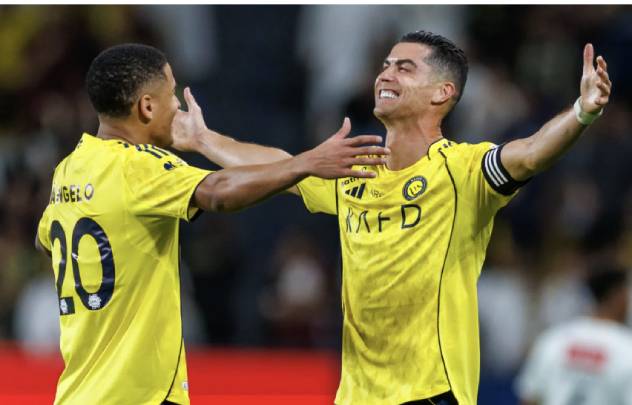 Ronaldo đứng trước cơ hội lớn ẵm cú đúp danh hiệu cùng Al Nassr.