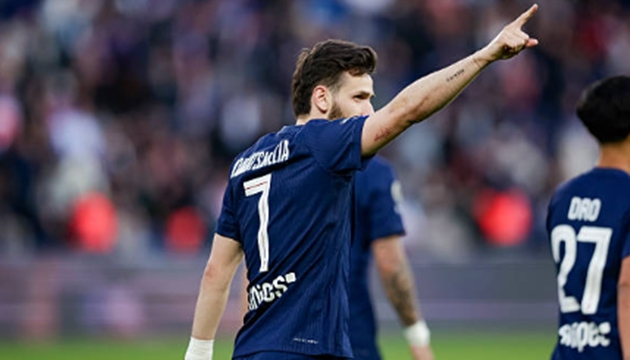 Ảnh bài viết Kvaratskhelia lập cú đúp, PSG tiến sát ngôi vương Ligue 1