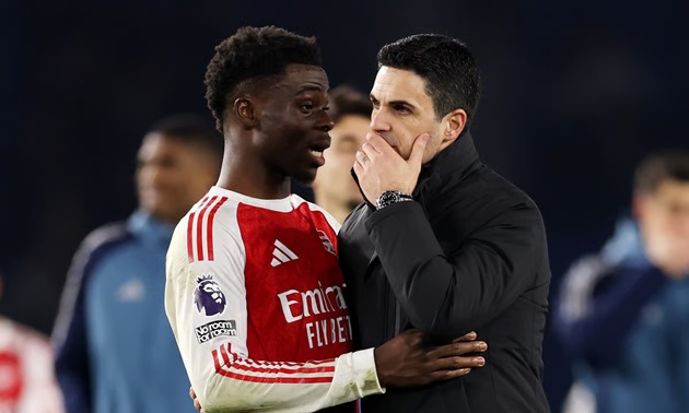 Ảnh bài viết Arteta tin Bukayo Saka sẽ giúp Arsenal vượt mặt Man City