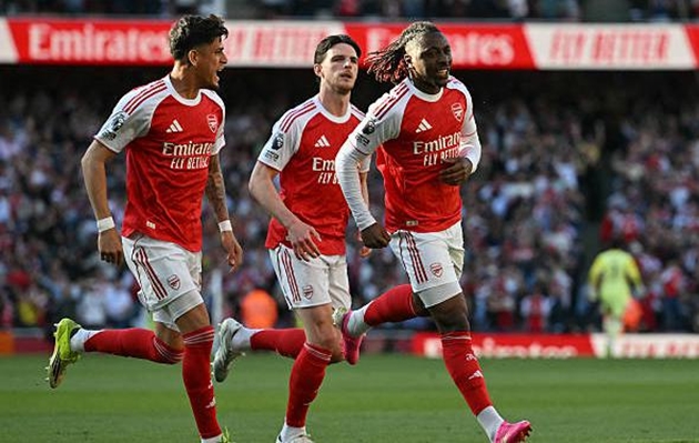 Ảnh bài viết Thắng nhọc Newcastle, Arsenal đòi lại ngôi đầu từ Man City