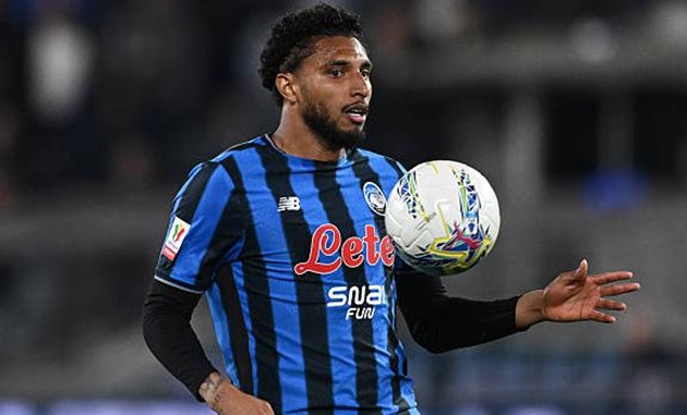 Manchester United đặt Ederson vào tầm ngắm.