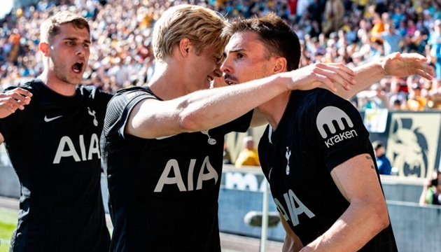 Ảnh bài viết Ánh sáng từ Molineux có đủ giúp Tottenham của De Zerbi thoát hiểm?