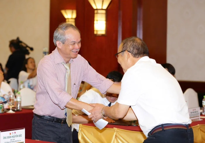 Ảnh bài viết Bầu Đức: "Làm bóng đá như tôi, xem giải trẻ thích hơn giải lớn"